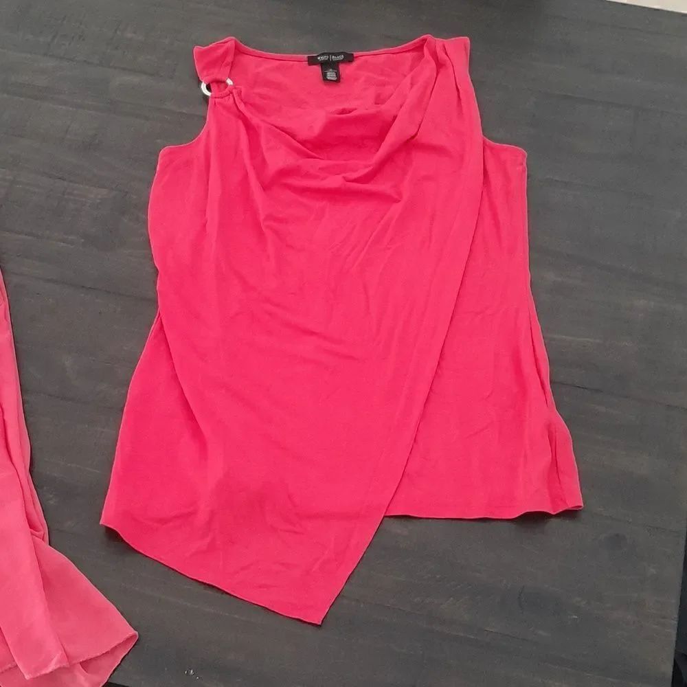White black house market size medium overlay blouse great condition color Coral
